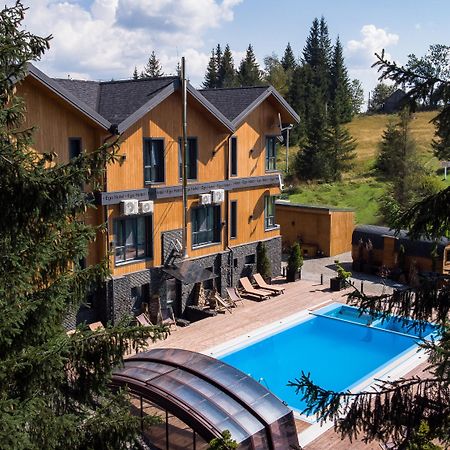 Ego Hotel Буковель Yablunytsya Eksteriør billede